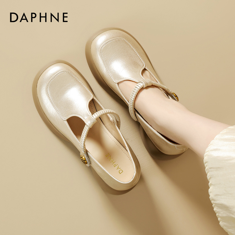 达芙妮女鞋正品！玛丽珍高跟鞋