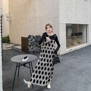 【春装有货】黑色打底+丝绒刺绣背带裙两件套2D079-8913P185控258，女装套装/套裙，浙宝129