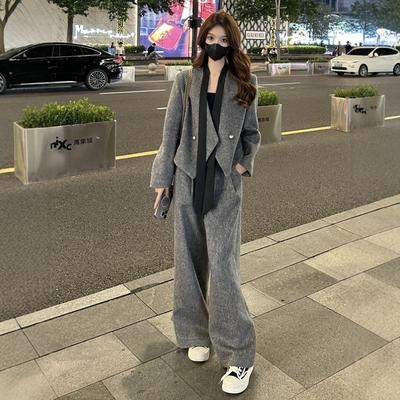 V领毛呢外套休闲阔腿裤两件套女