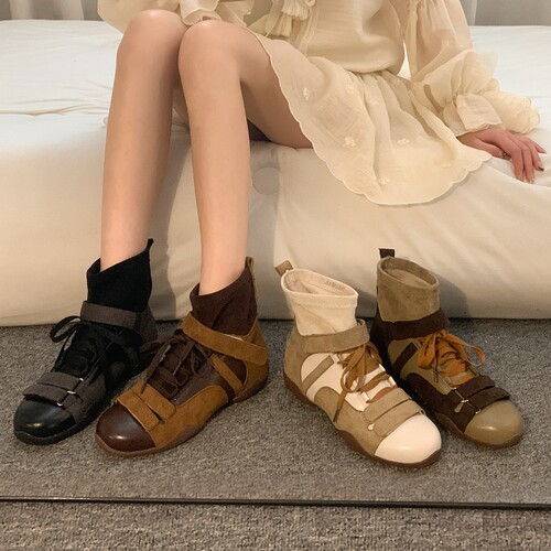 秋上新马丁靴女2026新款秋季小众