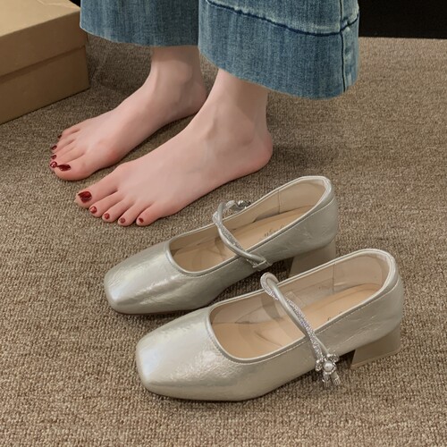 贾不假玛丽珍女鞋2026新款秋季