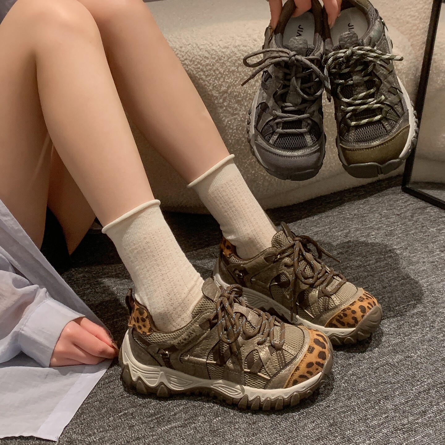 贾不假老爹鞋女2026新款秋冬季流行豹纹厚底轻便舒适运动休闲鞋子