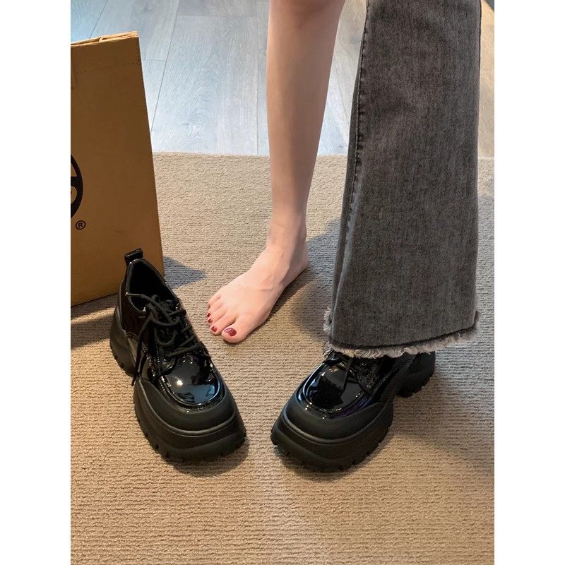 贾不假小皮鞋女款2026新款秋季增高鞋子英伦风乐福鞋黑色厚底女鞋