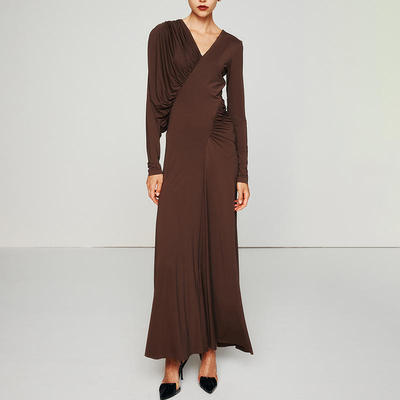 欧美气质不对称修身显瘦长裙 2025V领设计感压褶纯色连衣裙女高腰