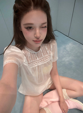 林悠 6/10 14:00 超绝doll感 蕾丝上衣\韩国面料短裤冷米白