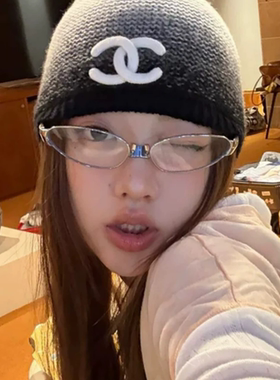 2026新款老钱风椭圆墨镜女Y2K金属浅茶色复古防紫外线太阳眼镜潮