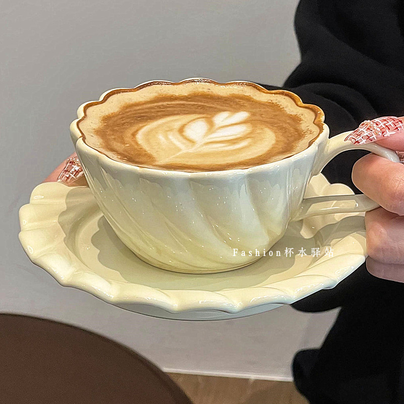 欧式奢华复古陶瓷拉花咖啡杯