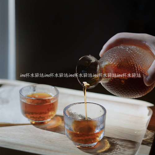 日式套装一两咖啡锤纹金边清酒壶