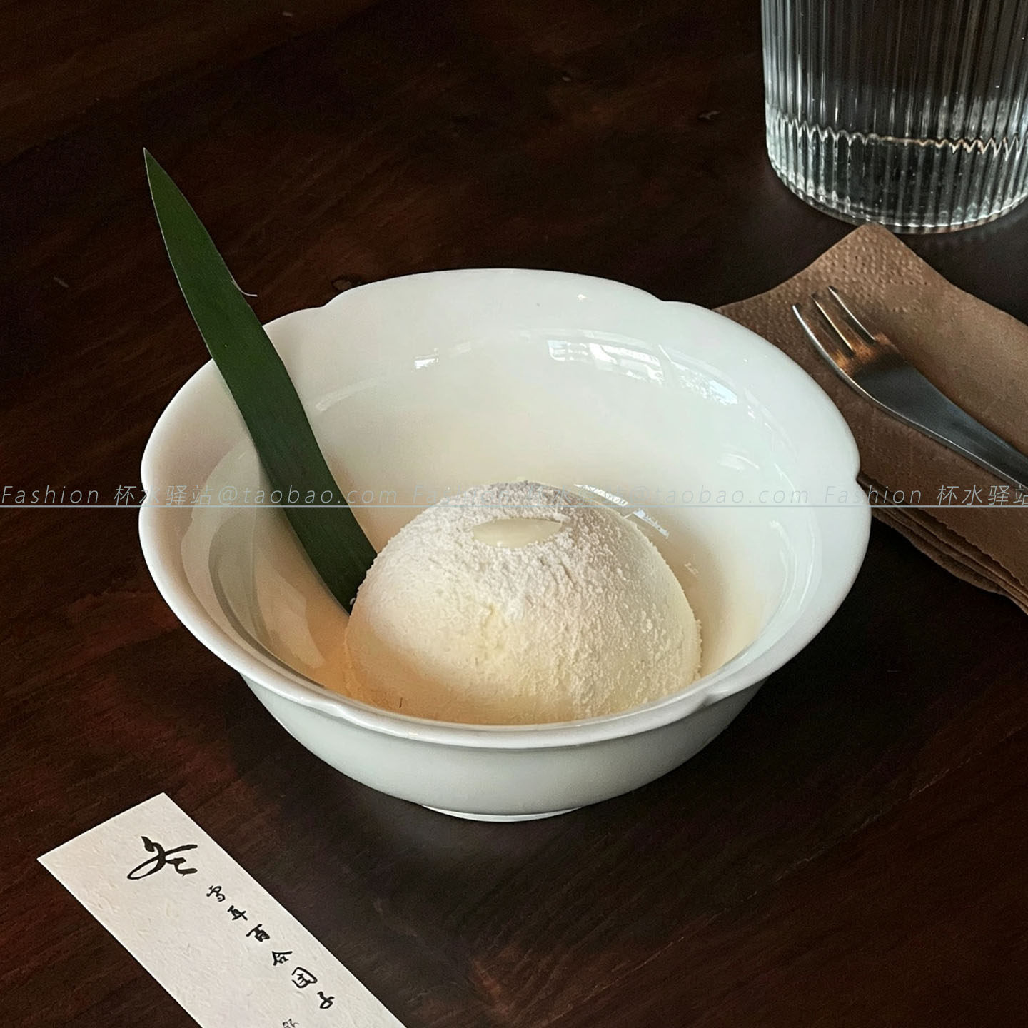 中式简约复古陶瓷花边甜品碗