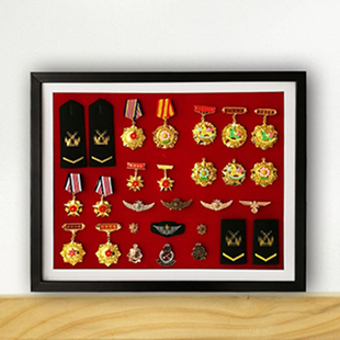 徽章展示框胸针金属勋章收纳盒放奖牌的盒子臂章奖章收藏相框摆台