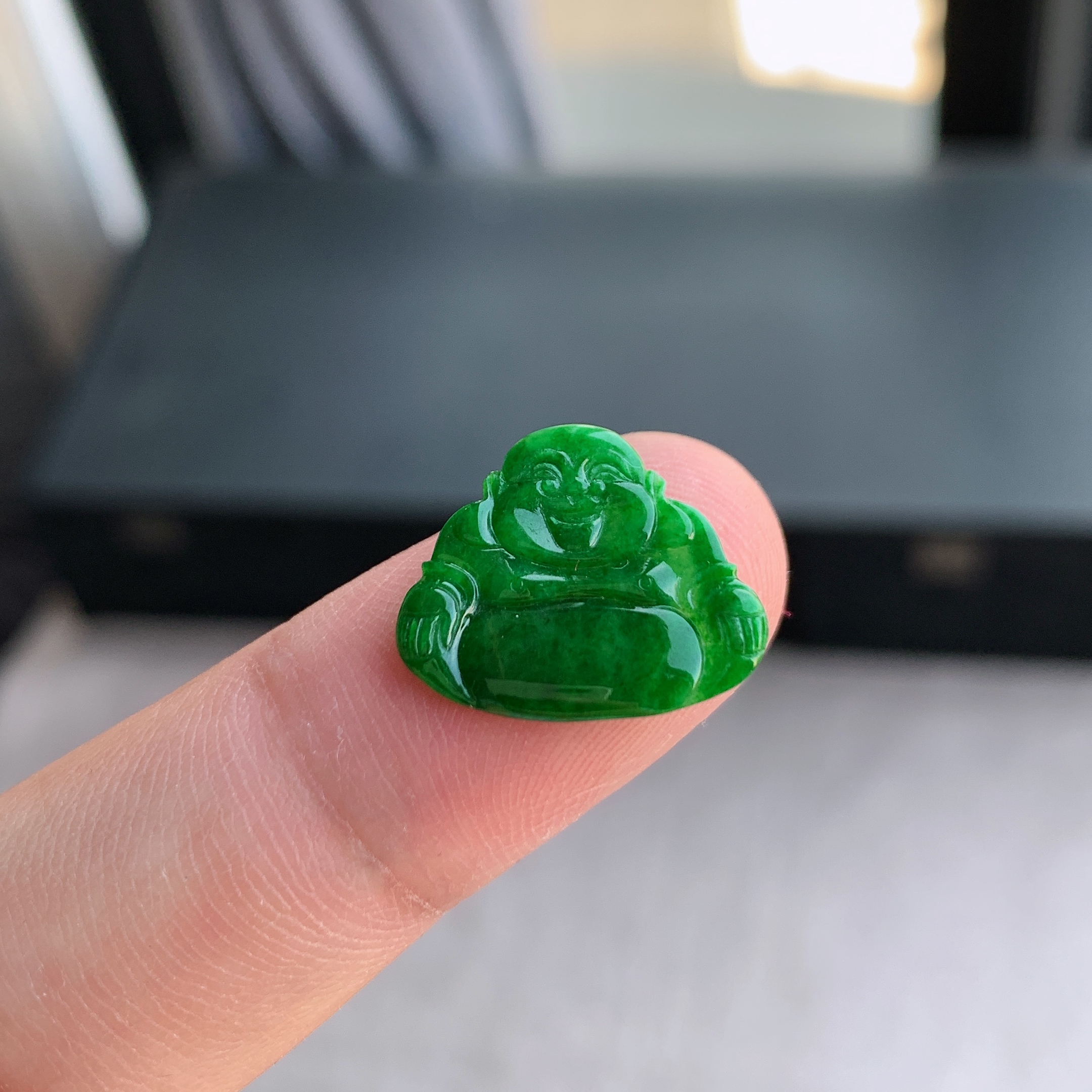 缅甸天然A货翡翠 满绿阳绿佛公镶件L20