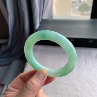 缅甸天然A货翡翠 56圈口冰糯种满绿胖圆条手镯200042玉镯T10