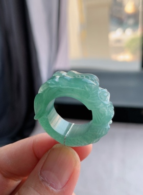 天然A货翡翠 冰种19号湖水蓝雕龙戒指指环戒圈L1002