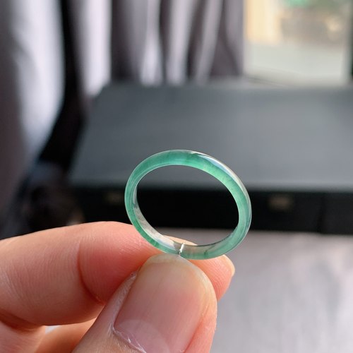 天然A货冰种晴水绿翡翠戒指