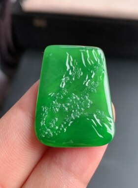 缅甸A货冰糯阳绿山水牌翡翠