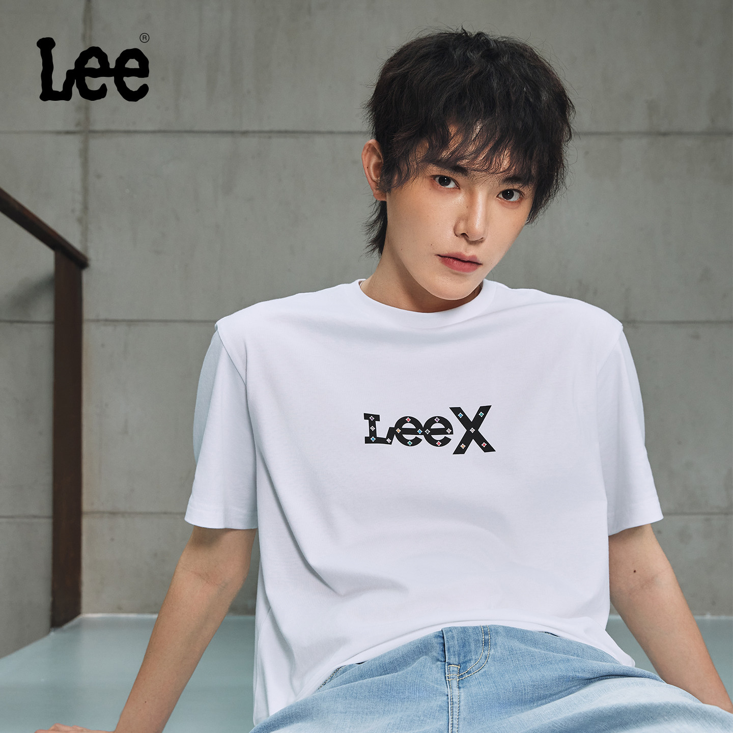 Lee26春夏新品舒适版圆领Logo印花图案男短袖T恤休闲LMT
