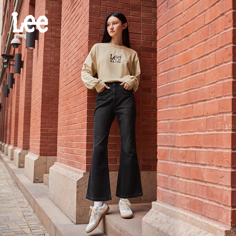 Lee高腰微喇五袋款黑色女牛仔裤