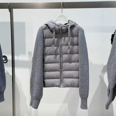针织拼接袖女羽绒短款连帽灰色冬