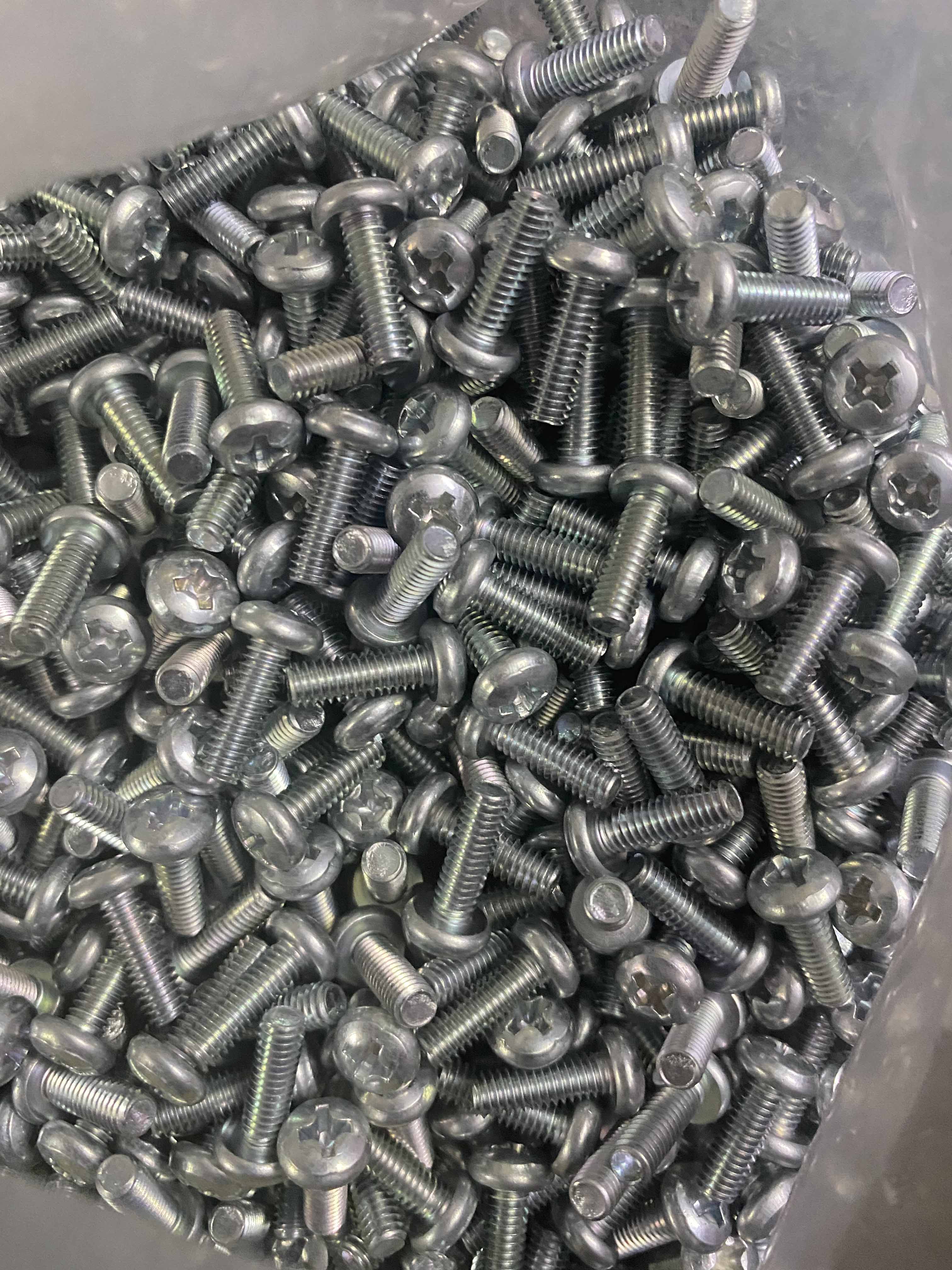 100只价格 进口十字圆头机制螺丝 M4*12mm