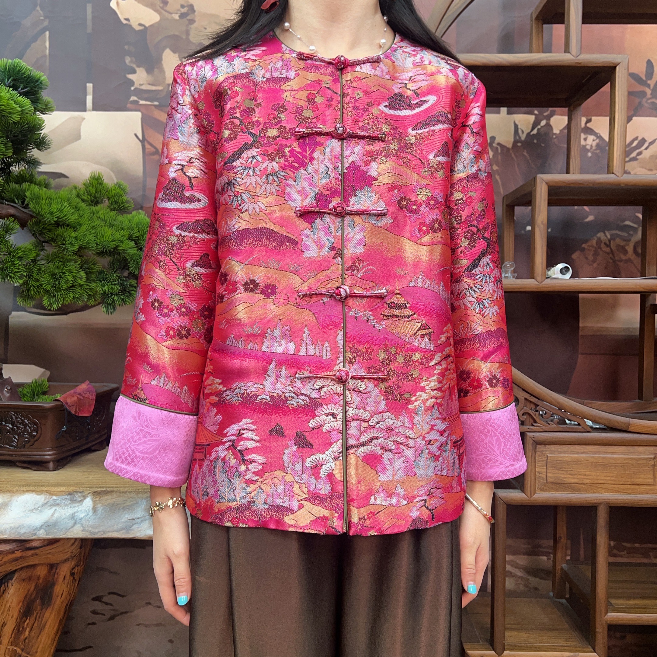 60姆米粉色世外桃源唐锦马褂100桑蚕丝香云纱