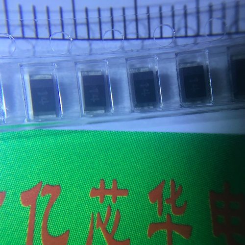 肖特基二极管 FM140-M SOD-123 1206 1A40V丝印14 包邮100