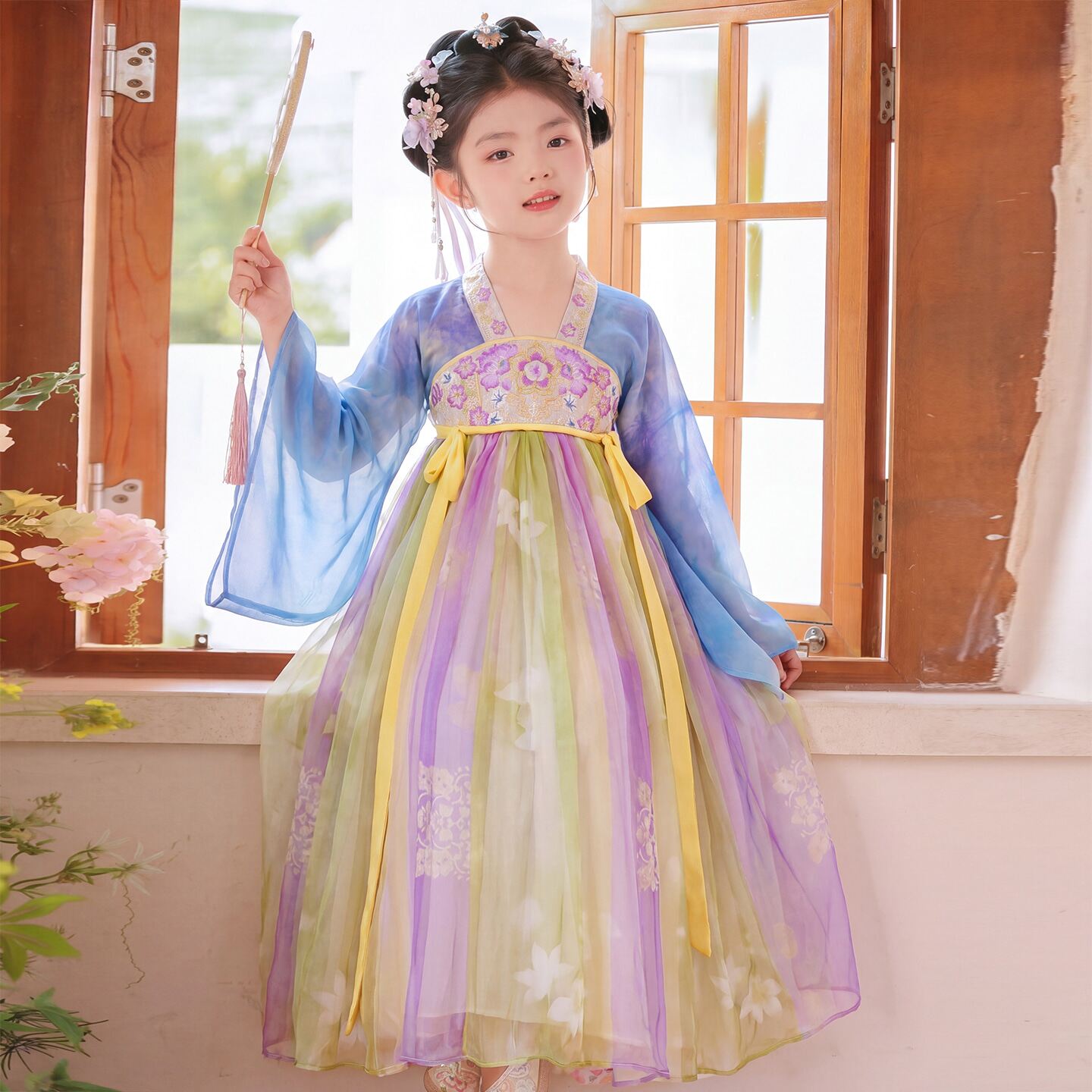 汉服女童古装儿童2026新款秋季唐装小女孩中秋绝美超仙古风连衣裙