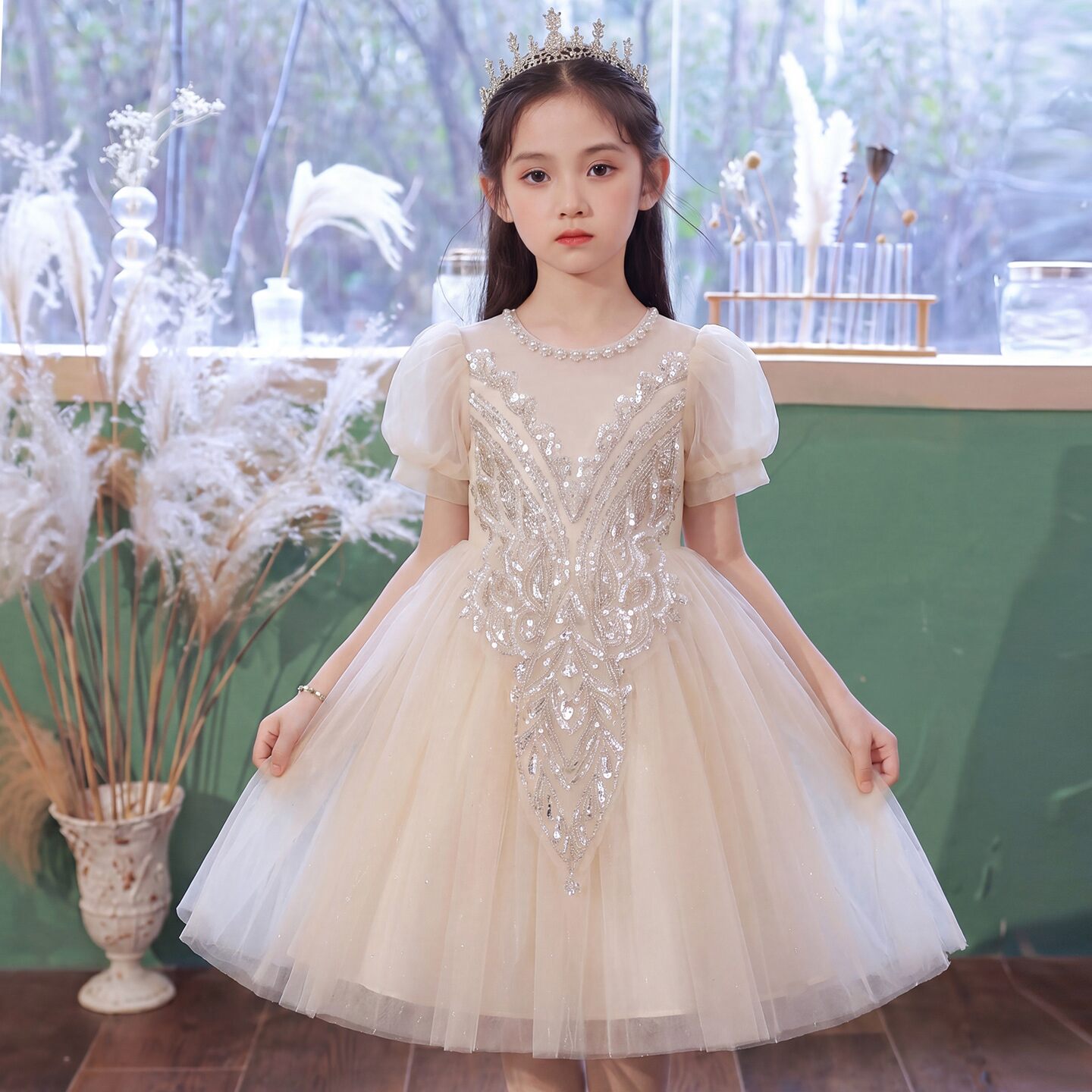 女童礼服高端轻奢小众儿童纱裙2026新款花童婚礼小女孩生日公主裙