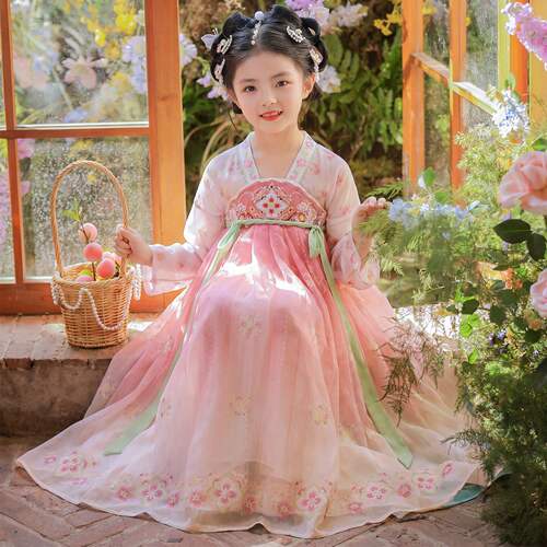 汉服女童2026新款小女孩国风唐装高端仙气公主连衣裙儿童古装裙子