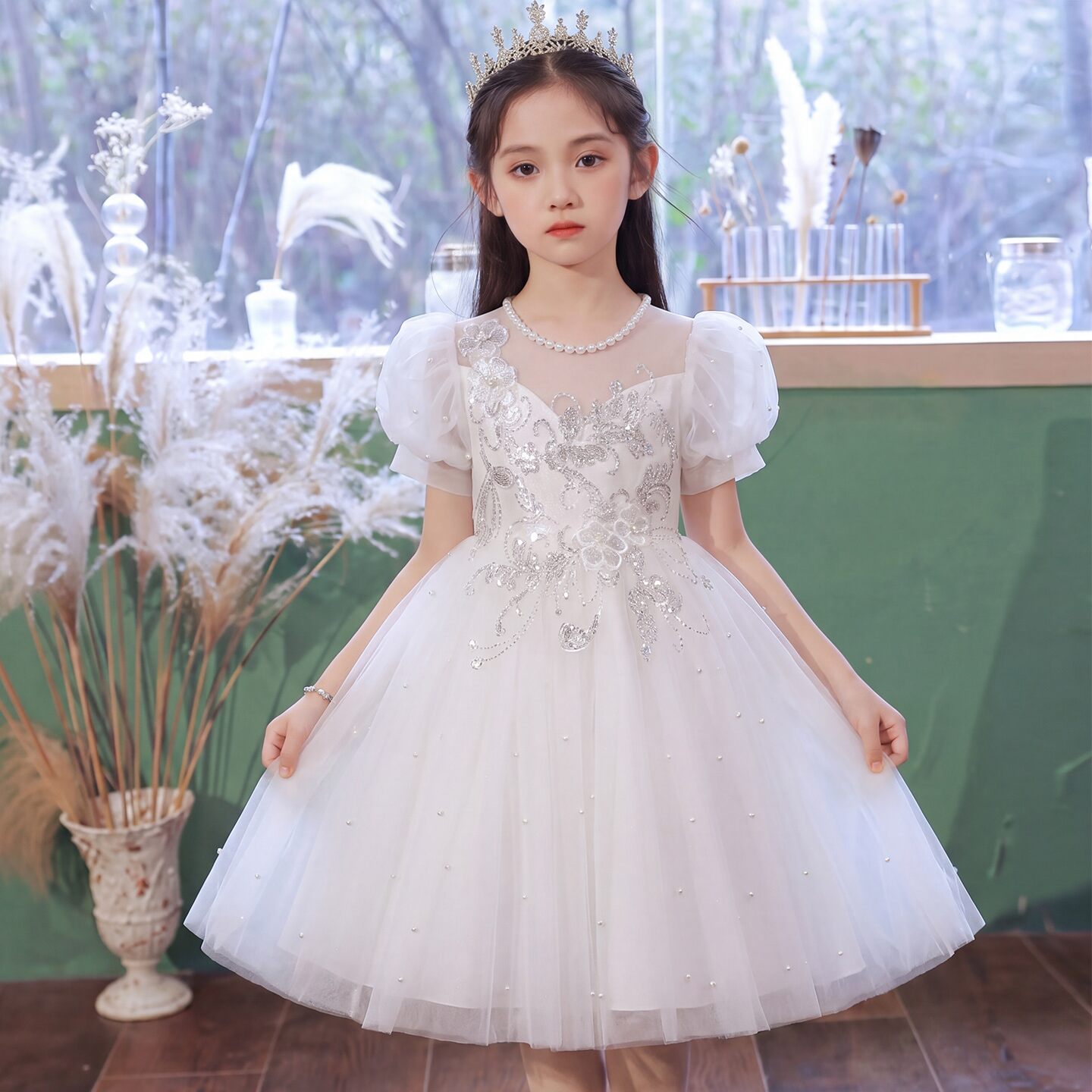 女童礼服白色纱裙高端花童婚礼小女孩生日公主裙儿童主持人演出服