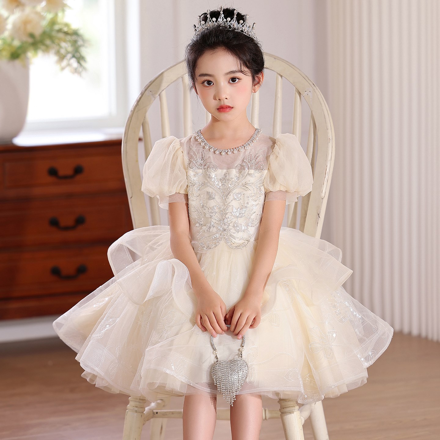 女童礼服轻奢小众高端钢琴演出服花童婚礼走秀蓬蓬裙儿童六一表演
