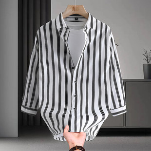 七分袖衬衫男款夏季高级感痞帅潮流条纹短袖男士宽松休闲冰丝衬衣