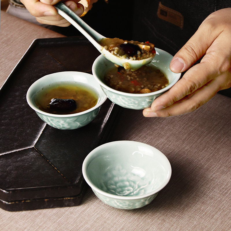 龙泉青瓷浮雕牡丹花3.5寸小汤碗甜品碗