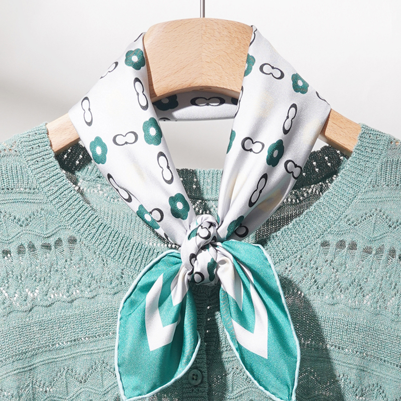 花之恋真丝丝巾100%桑蚕丝斜纹绸中方巾韩版领巾时尚气质百搭挺括