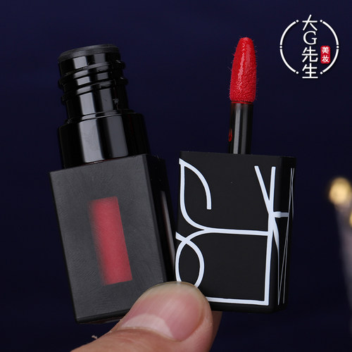 娜斯持色雾感哑光唇彩液2ml