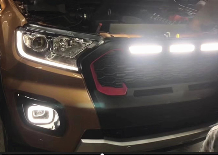适用2019rangerT8改装前杠雾灯LED日行灯转向灯t8保险杠雾灯总成