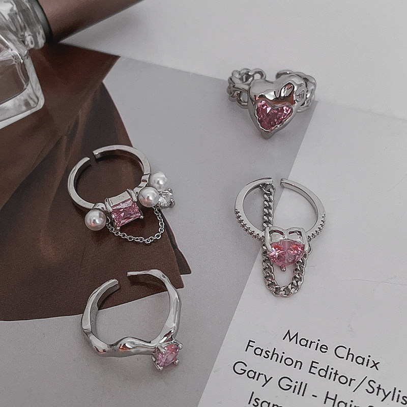 铜镀金粉钻爱心食指戒肌理开口珍珠方钻戒指珍珠锆石流苏链条指环