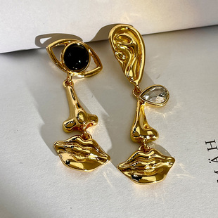 印第安不对称耳钉杂志新款眼睛AB款耳饰港风复古夸张五官重工耳环