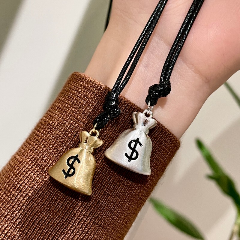 小众趣味金属滴油钱袋子吊坠项链黑色皮绳可调节长款毛衣链配饰女