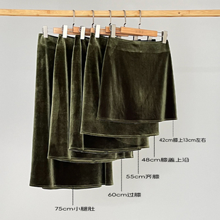 富耀姿26早春新品 军绿色丝绒半裙中腰A字通勤裙复古纯色咸菜绿