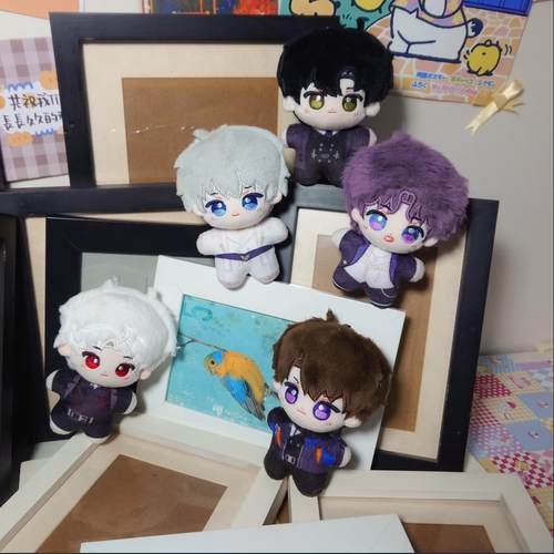 优可优爱恋与深空棉花娃娃挂件