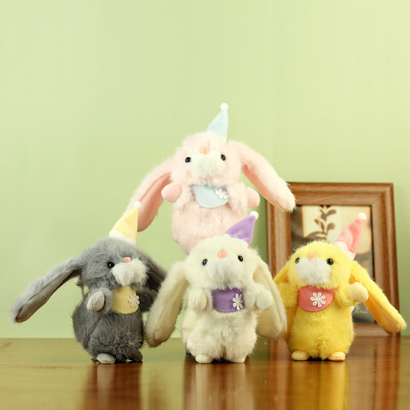 可爱欧貂小兔挂件毛茸茸大耳朵小兔子毛绒公仔网红热销书包小挂饰