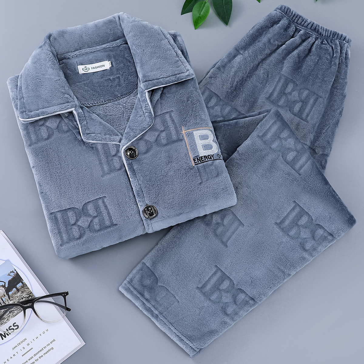 新款过冬深秋睡衣男士冬季珊瑚绒加厚保暖中青年法兰绒家居服套装