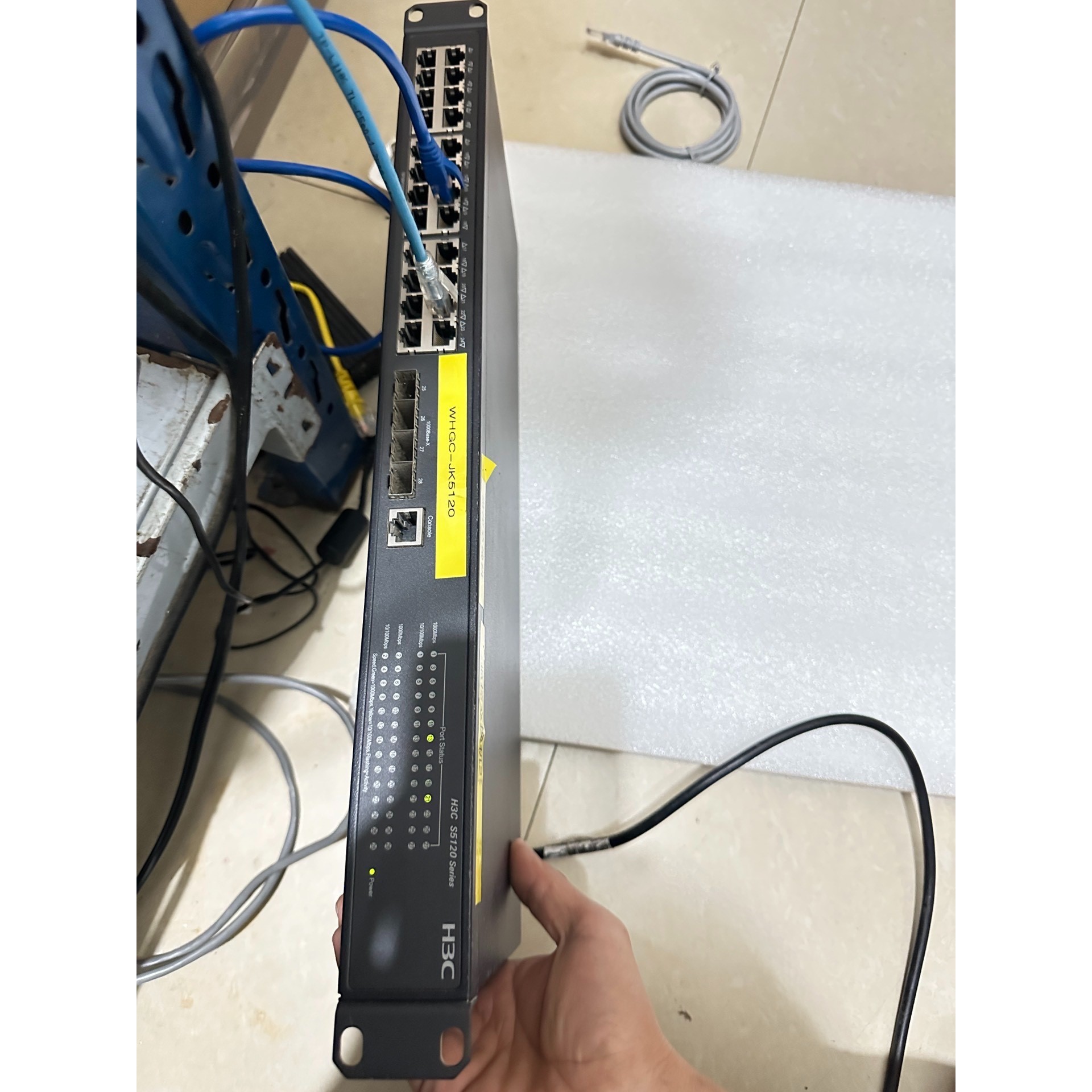 华三H3C S5120 series 28口全千兆24+4口