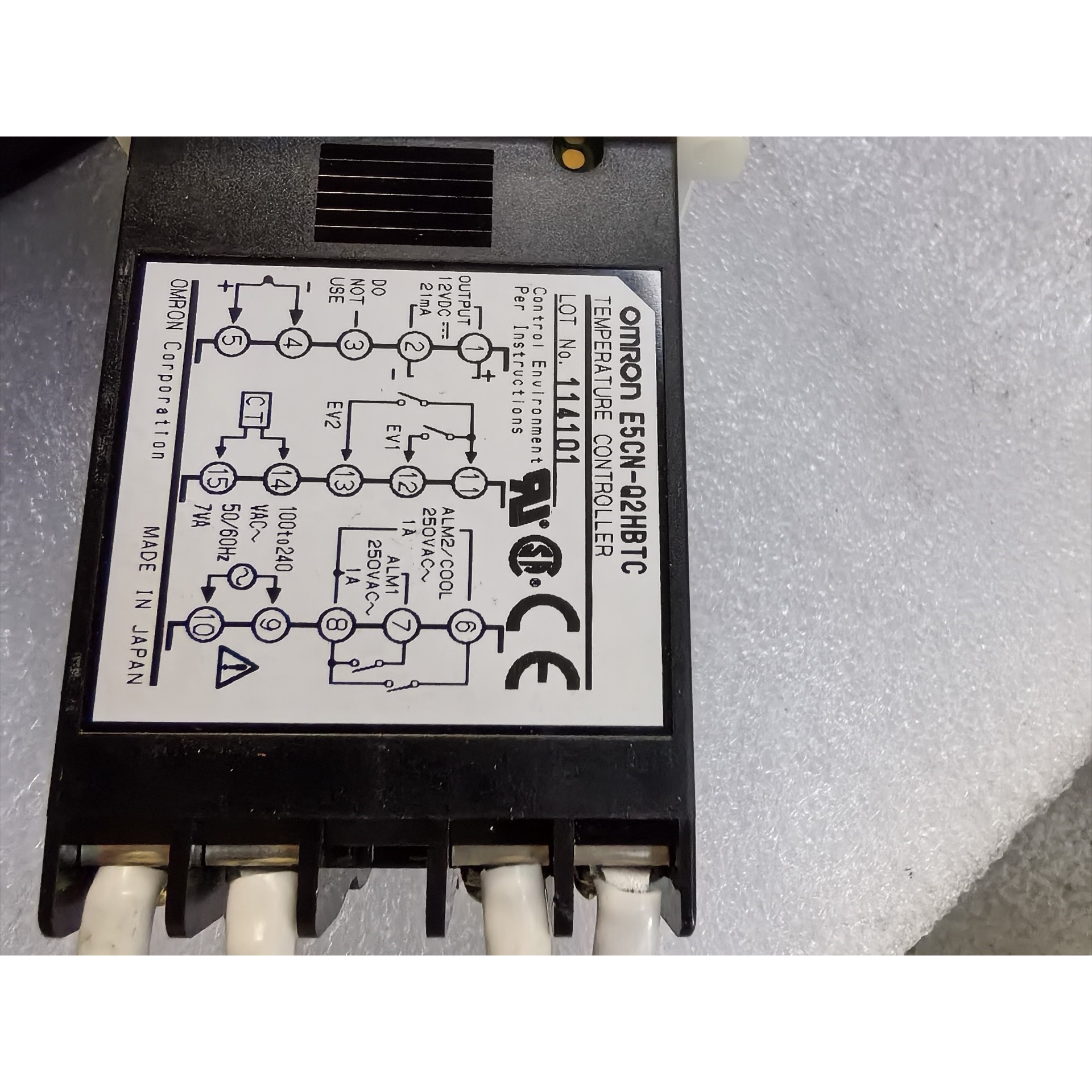 拆机:智能温控器:E5CN-E5CN-Q2HBTC:实物图片
