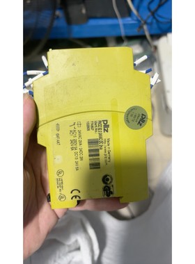 德国进口,PNOZ X2.2序列号774607,实物如图,出