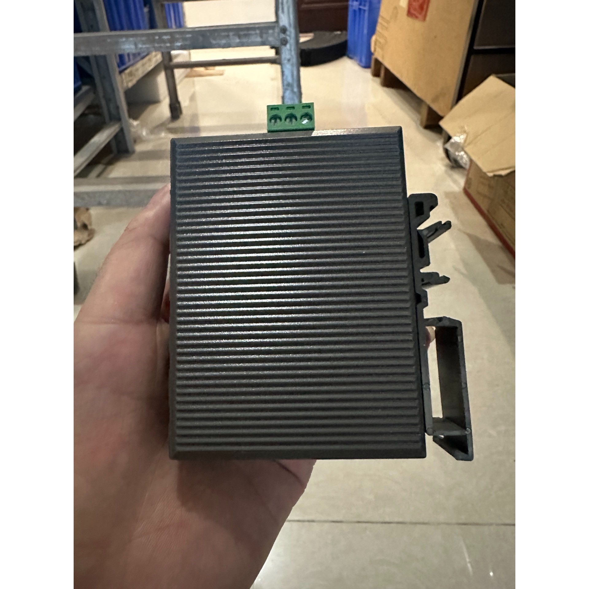 工业交换机IESH-MB205-R,5口千兆网口,带2