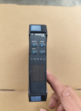 宇电AI-516E71一切如图