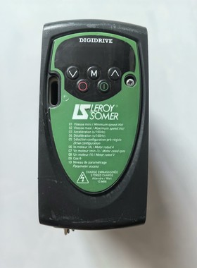 SKA1200025  变频器 0.25KW 220V