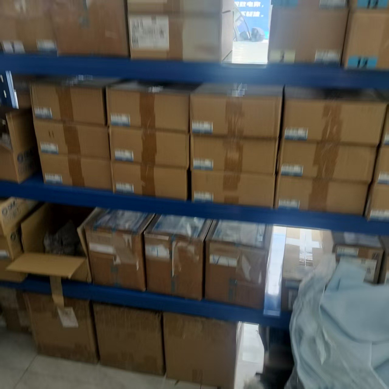 VQ7-8-FG-S-1ZA04-X26       1个A