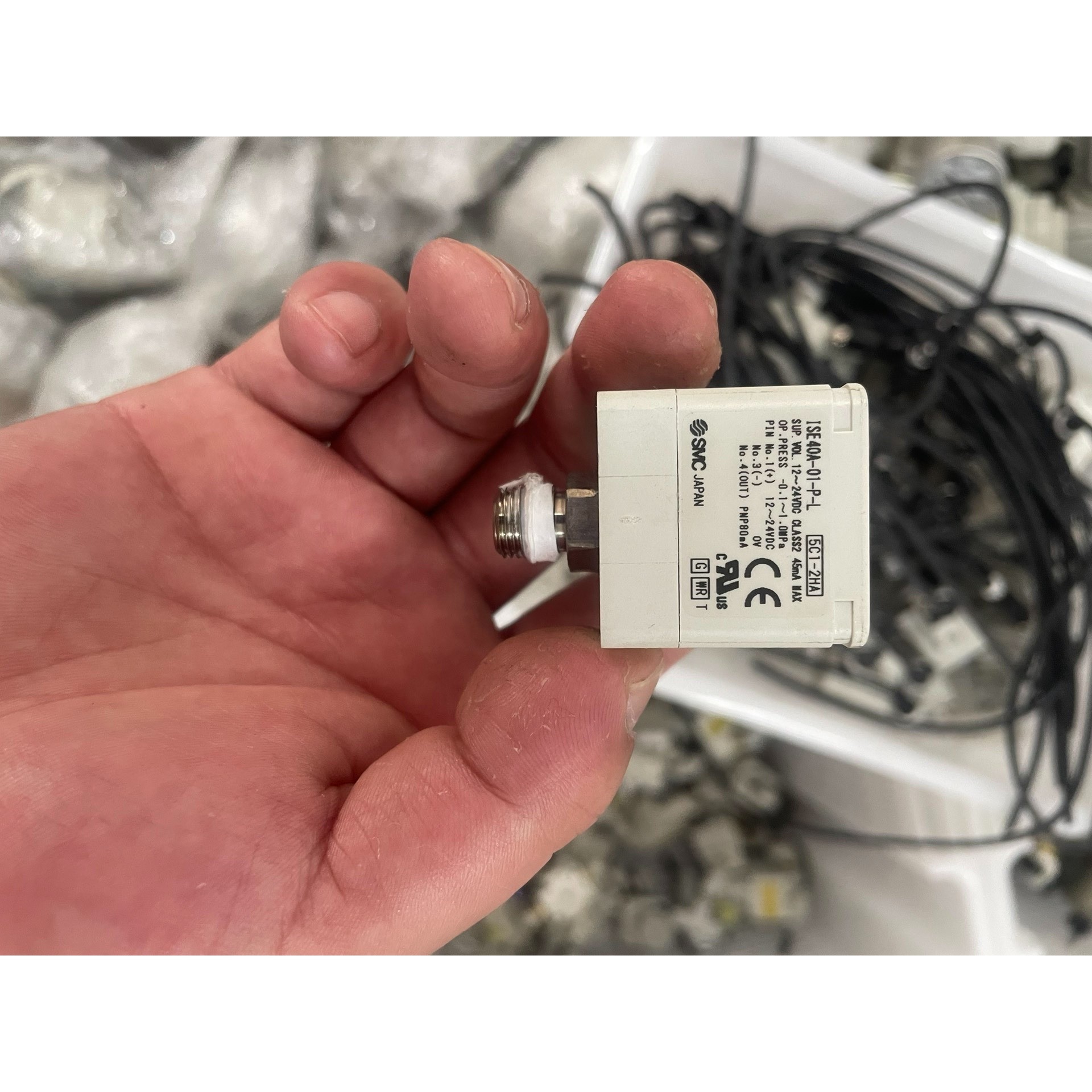 二手拆机压力表 ISE40A-01-P-L需要的联系